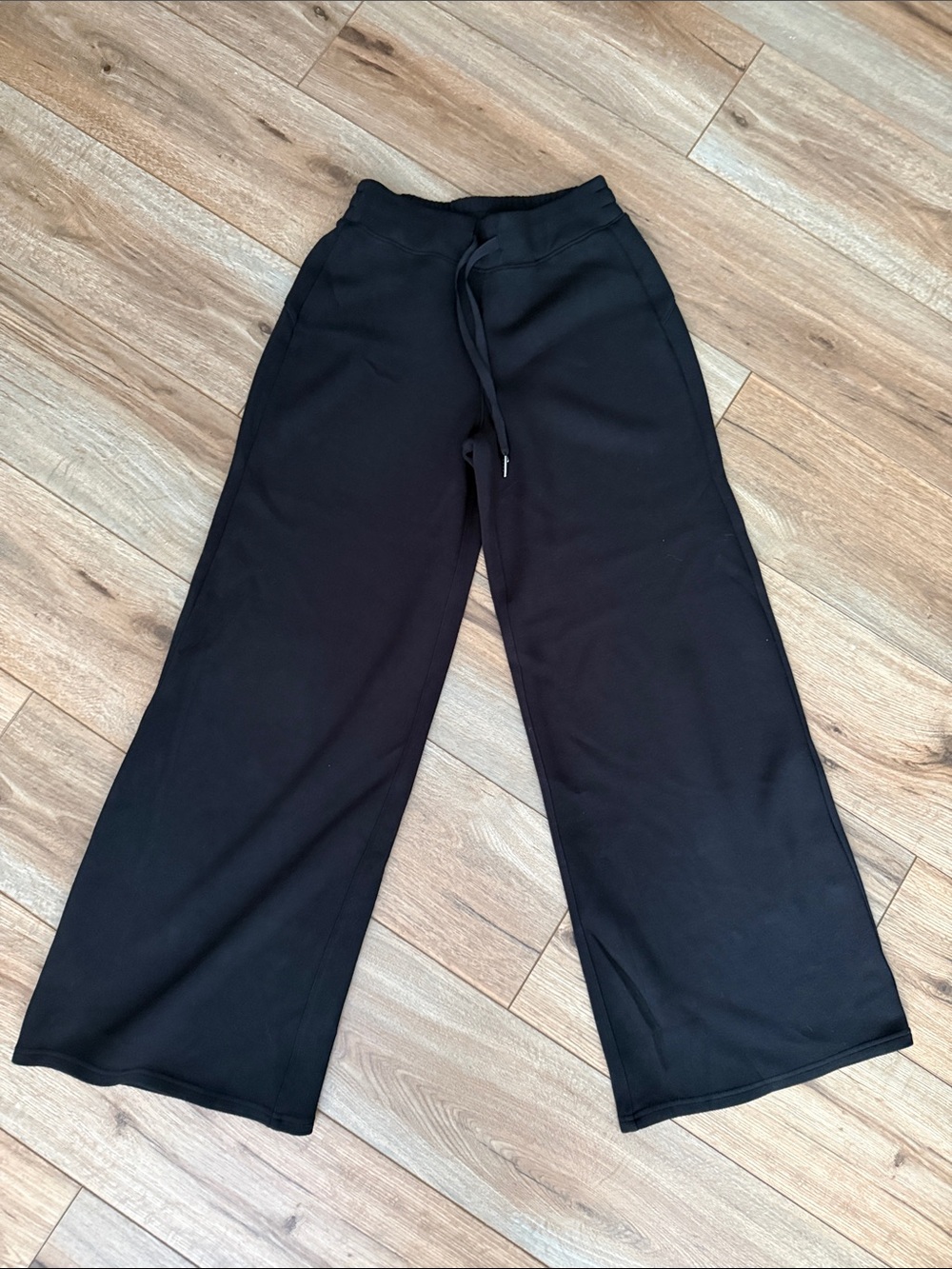 Women’s Spanx Wide-Leg Black Sweatpants with Drawstring